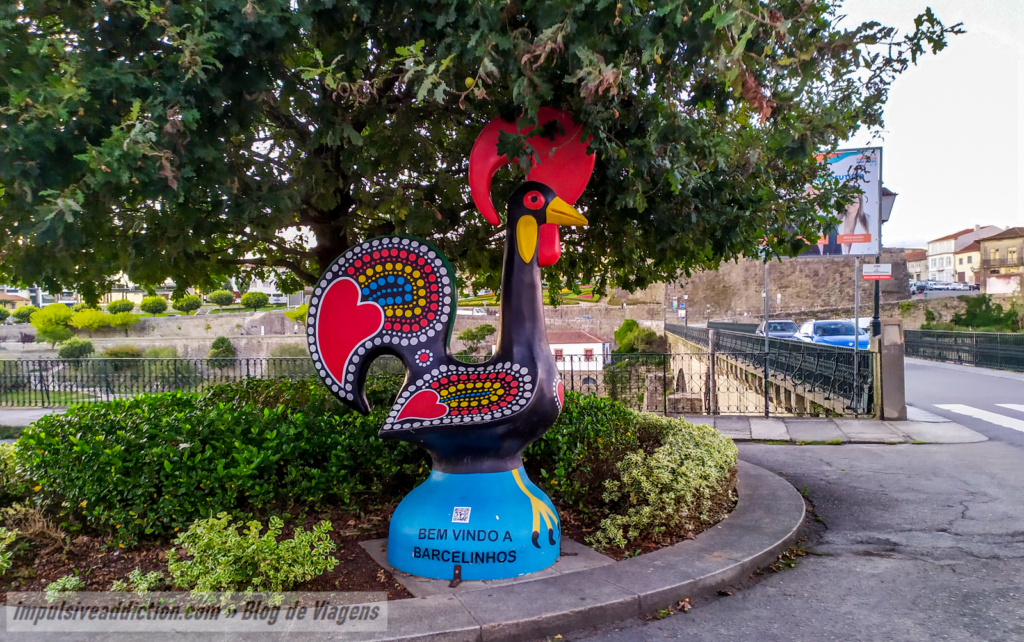 Rooster of Barcelos at the entrance of Barcelinhos