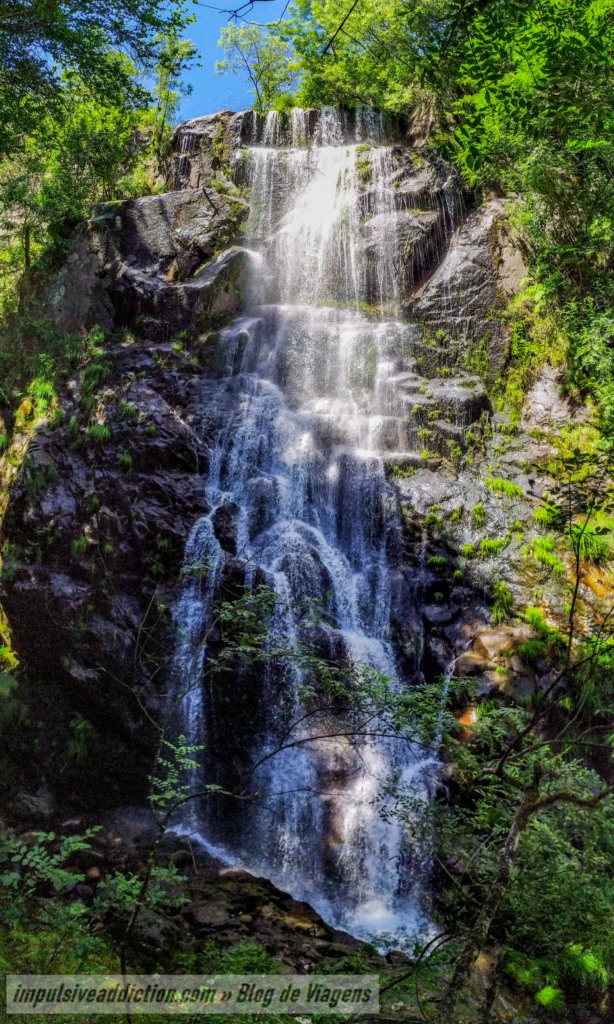 Enxidrô Waterfall in Cinfães