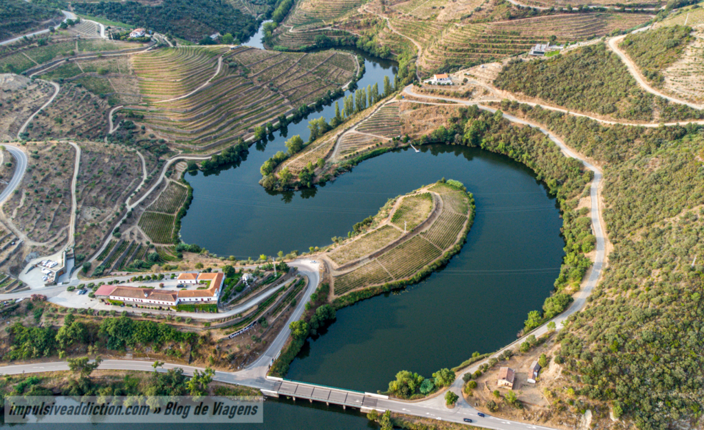 Foz do Rio Tedo no Douro