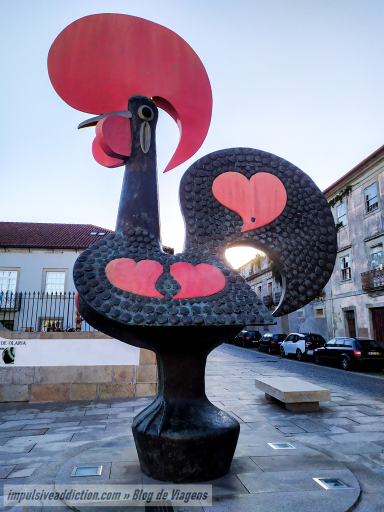 Giant Rooster of Barcelos next to the Pottery Museum