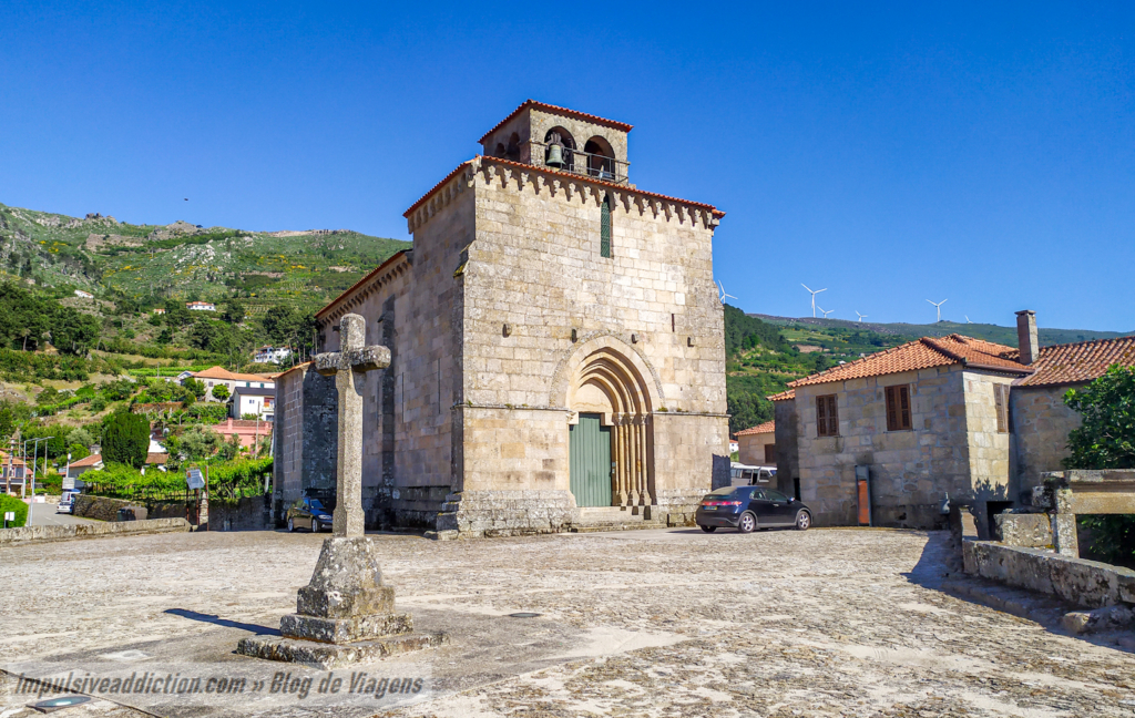 Igreja Românica de São Martinho dos Mouros