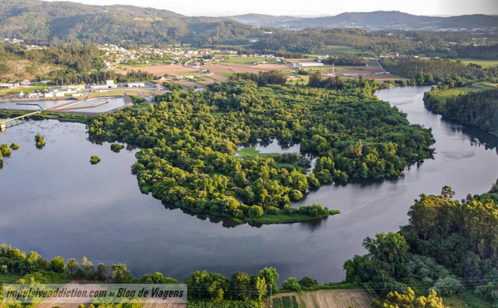 Rio Cávado e Lagoas de Caíde