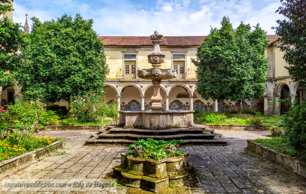 Claustro do Cemitério do Mosteiro de São Martinho de Tibães