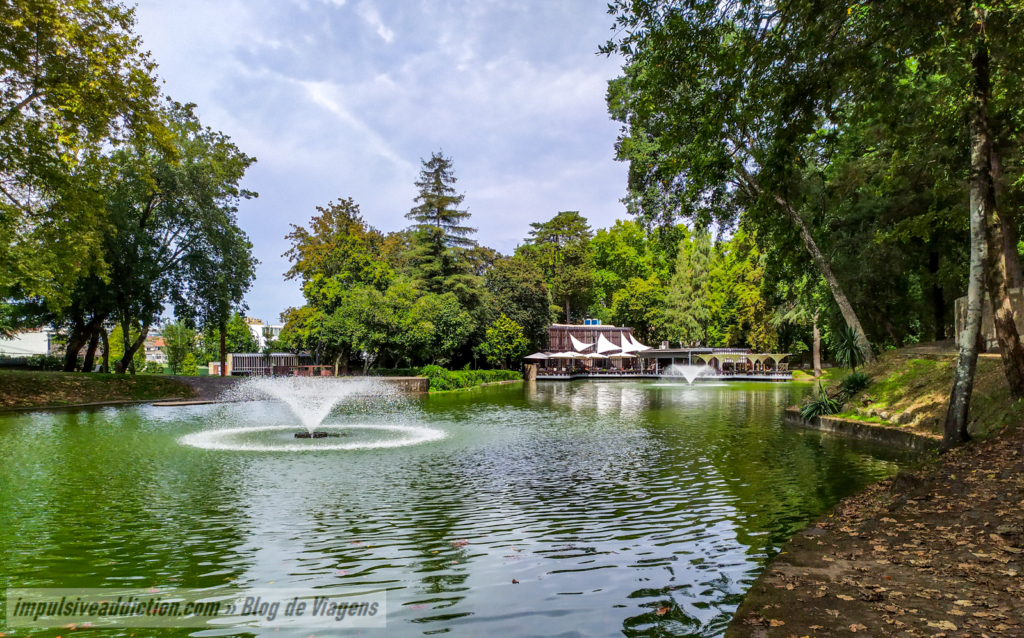 O Grande Lago do Parque da Ponte