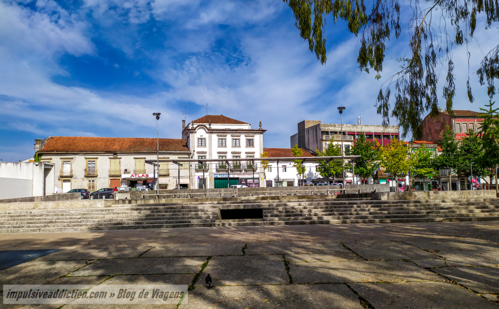 Praça Conde Agrolongo ao visitar Braga