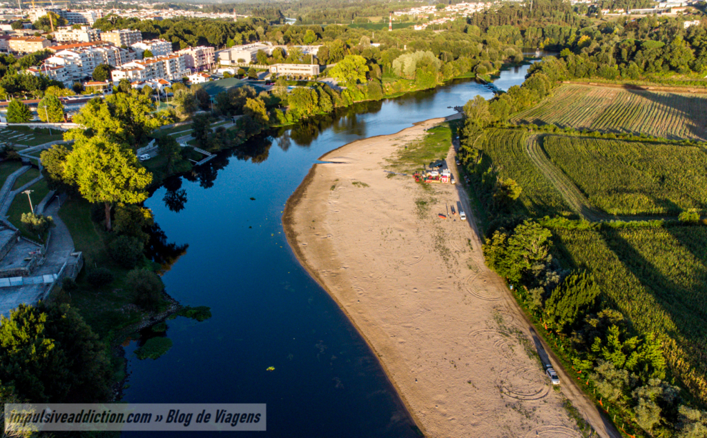 Praia Fluvial de Barcelinhos no Rio Cávado