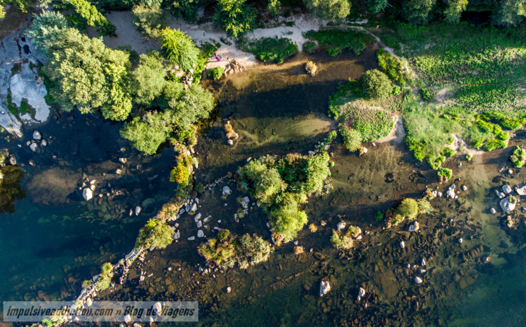 Praia Fluvial de Navarra no Rio Cávado