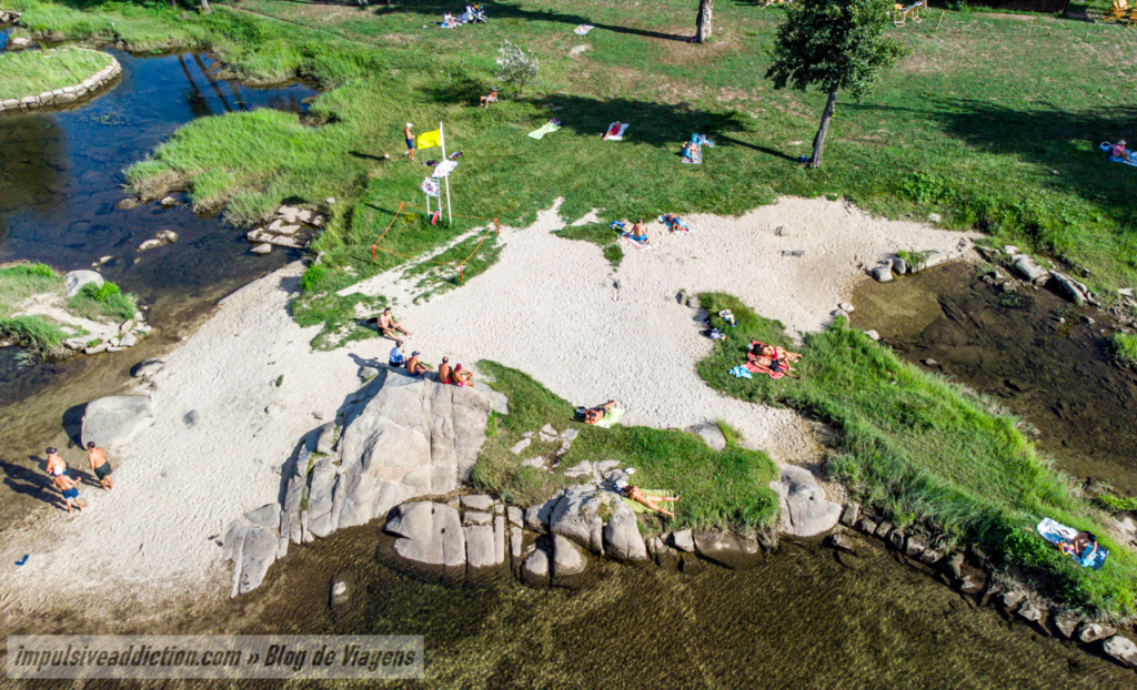 Praia Fluvial da Ponte do Bico no Rio Cávado