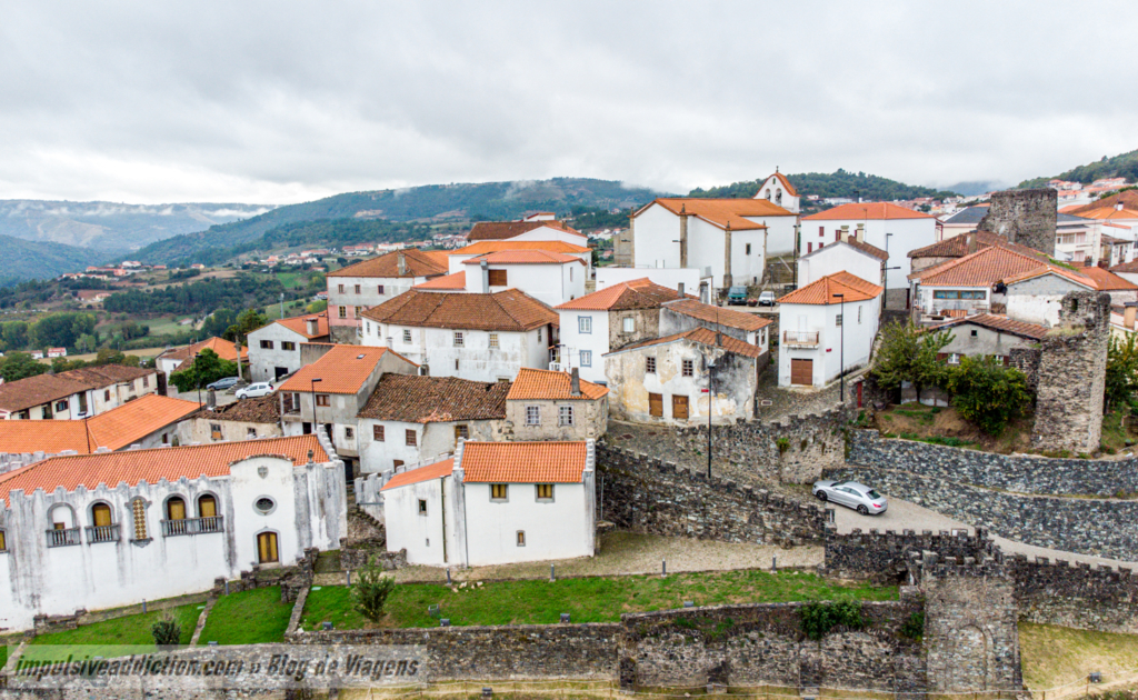 Imagem aérea do Castelo de Vinhais