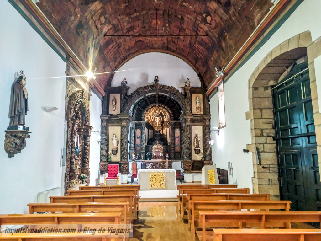 Church of Nossa Senhora das Graças inside