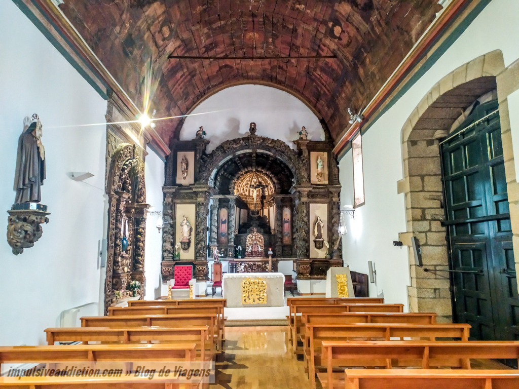 Igreja de Nossa Senhora das Graças por dentro