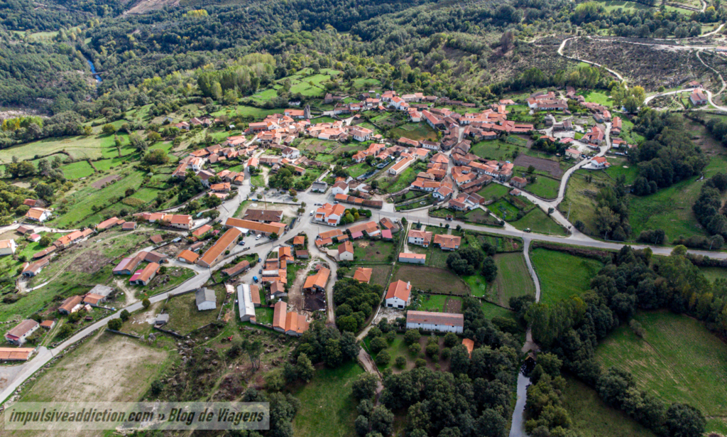 Aldeia de Moimenta da Raia