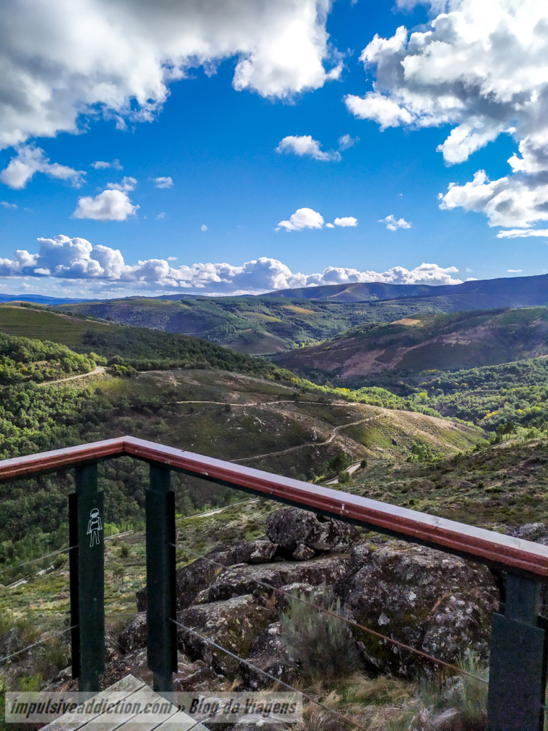 Miradouro junto de Moimenta da Raia