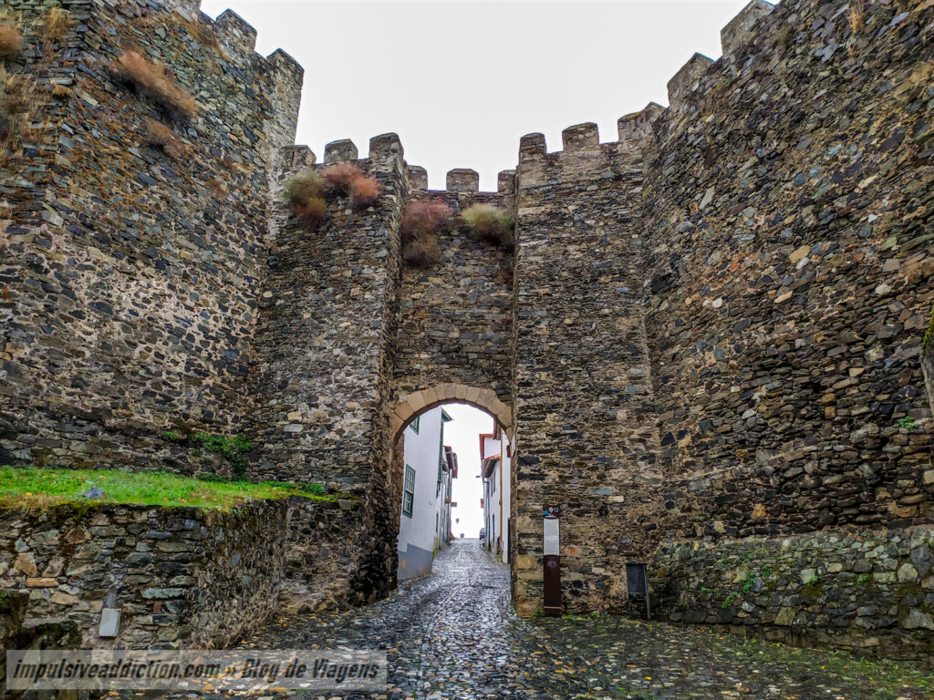 Entrada para a Cidadela do Castelo de Bragança