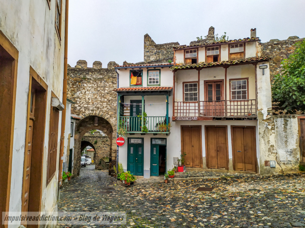 Entrada para a Cidadela do Castelo de Bragança