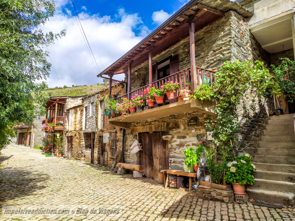 Aldeia de Rio de Onor