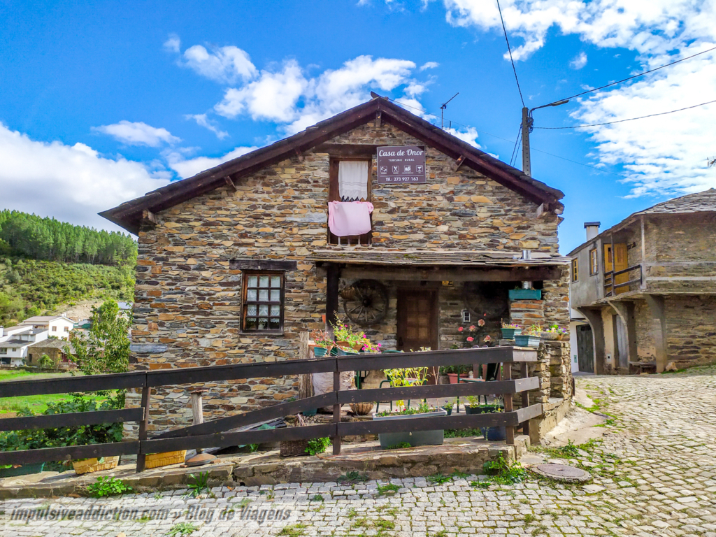 Aldeia de Rio de Onor