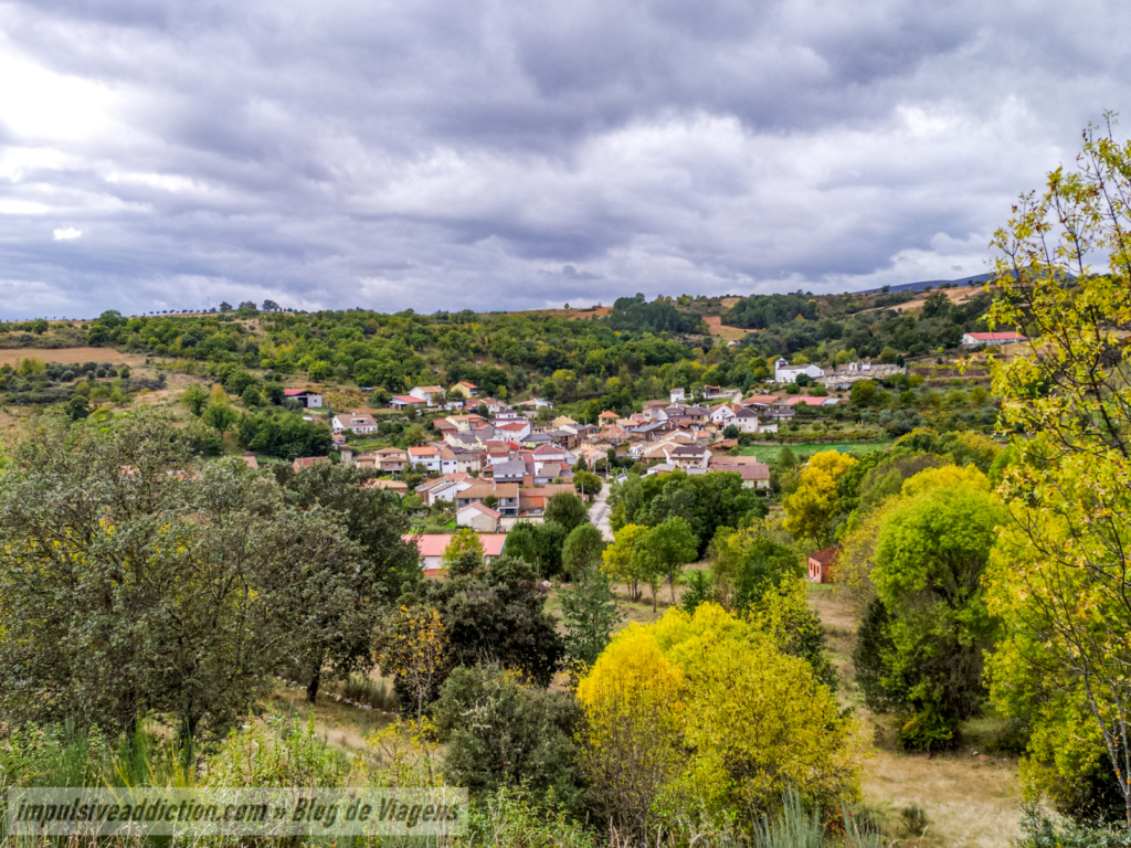 Miradouro para a aldeia de Varge