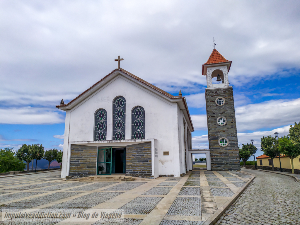 Igreja de Urros