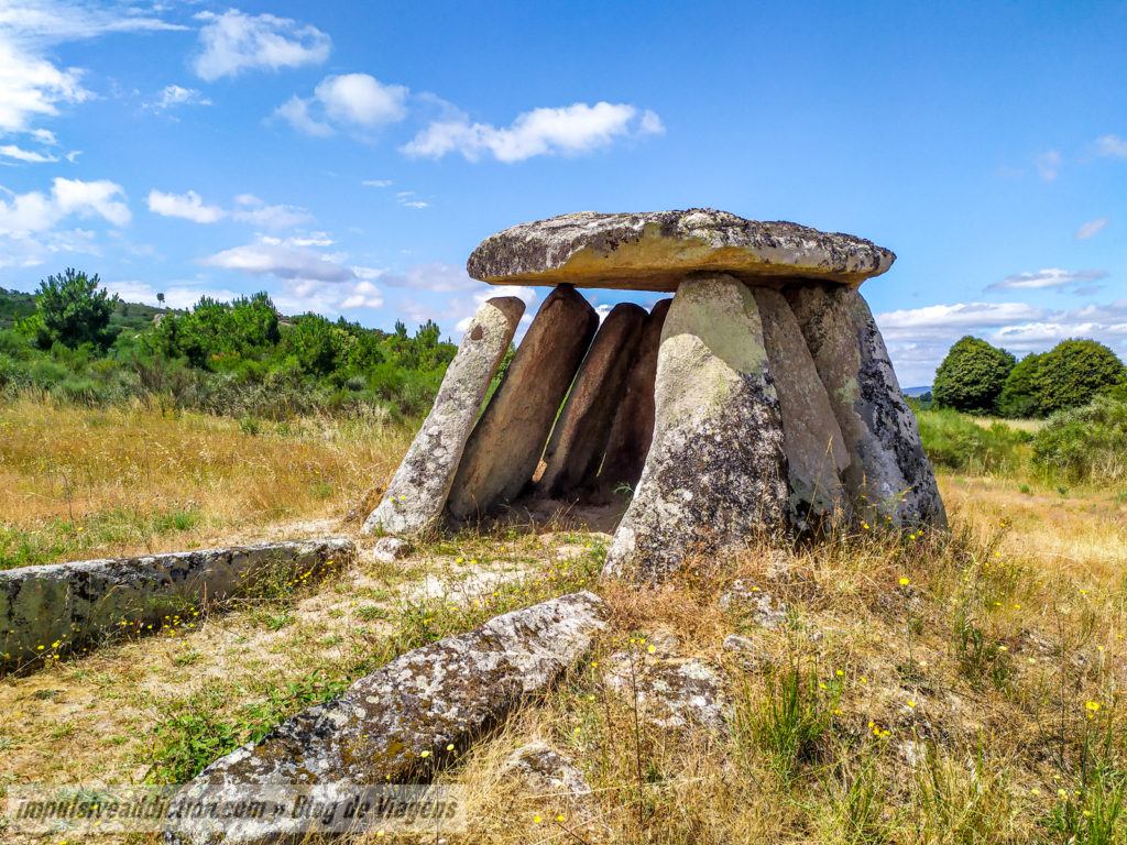 Anta de Zedes - Megalitismo ao visitar Carrazeda de Ansiães