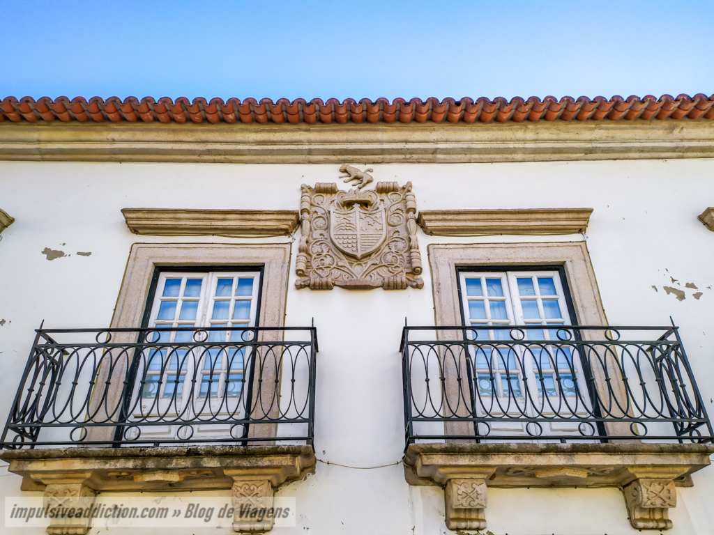 Brasão da Casa Falcão