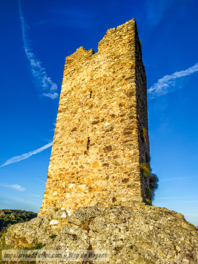 Castelo de Penas Róias ao visitar Mogadouro