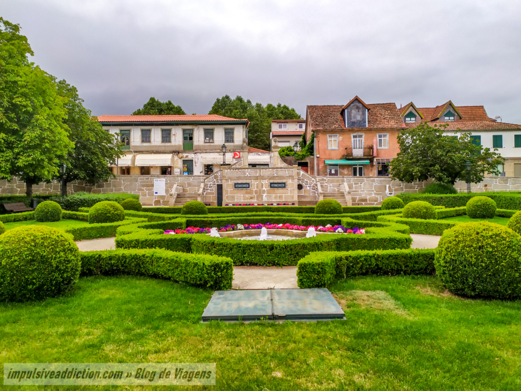 Jardim da Praça Dom Lopo Vaz de Sampaio
