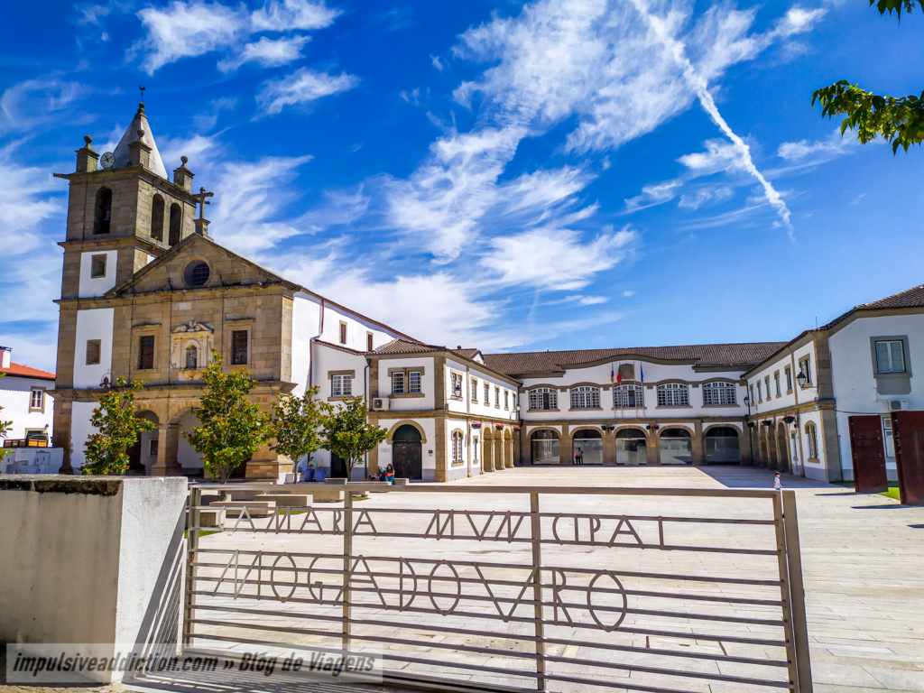 Largo da Câmara Municipal de Mogadouro