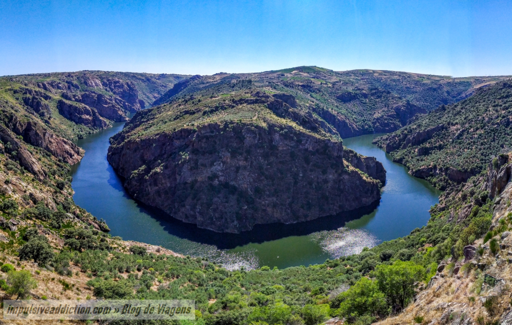 Viewpoint of the Meander of Douro River (Arribes del Duero | Spain)  