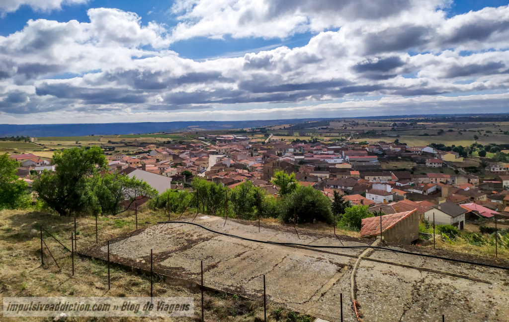 Miradouro para Hinojosa de Duero