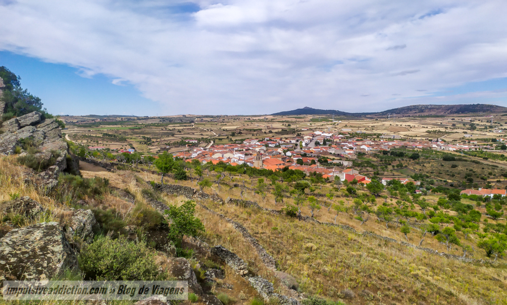 Miradouro para Vilvestre a partir do Castelo