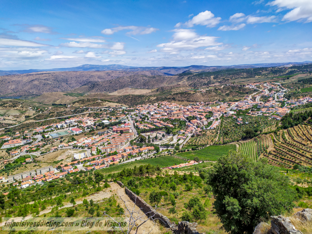 Miradouro de Santa Leocádia para Torre de Moncorvo