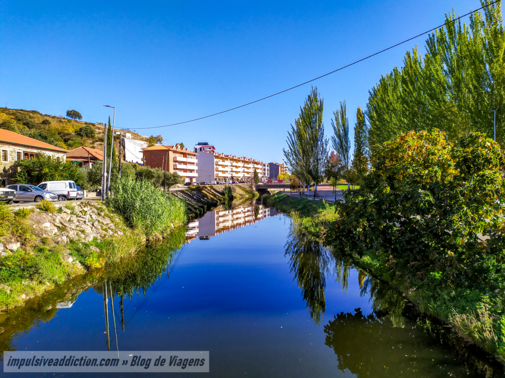 Ribeira de Carvalhais