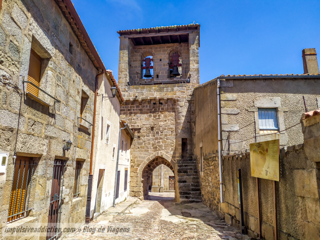 Torre dos Sinos (Torre de las Campanas)