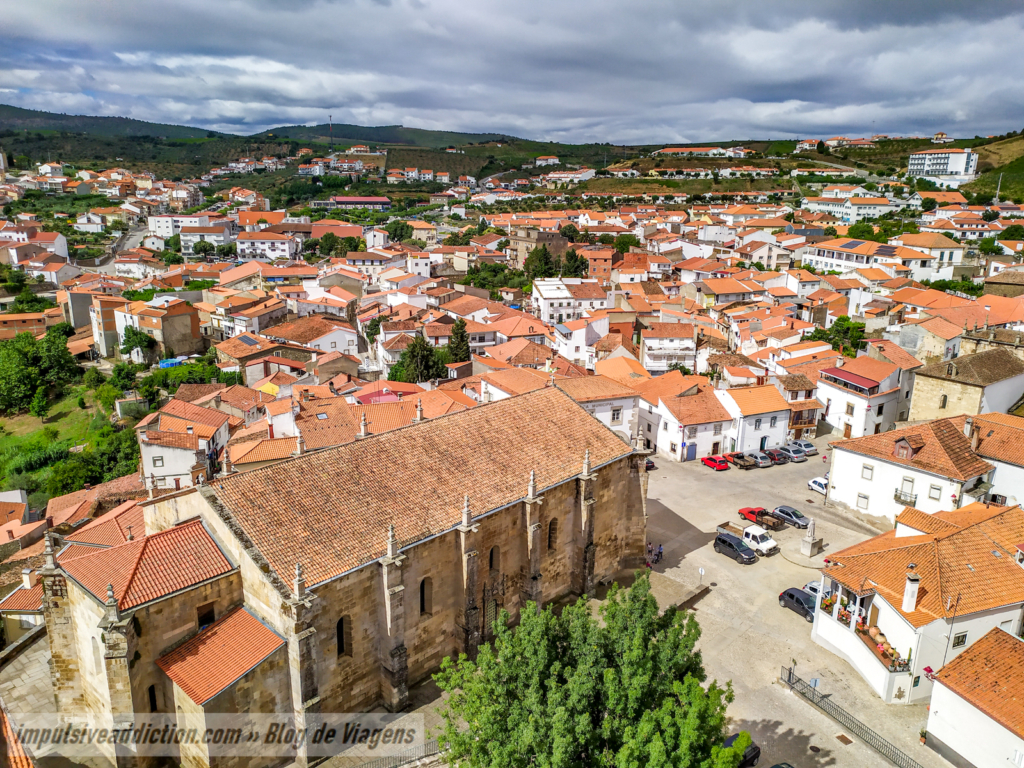 Vista para a vila a partir da Torre do Galo