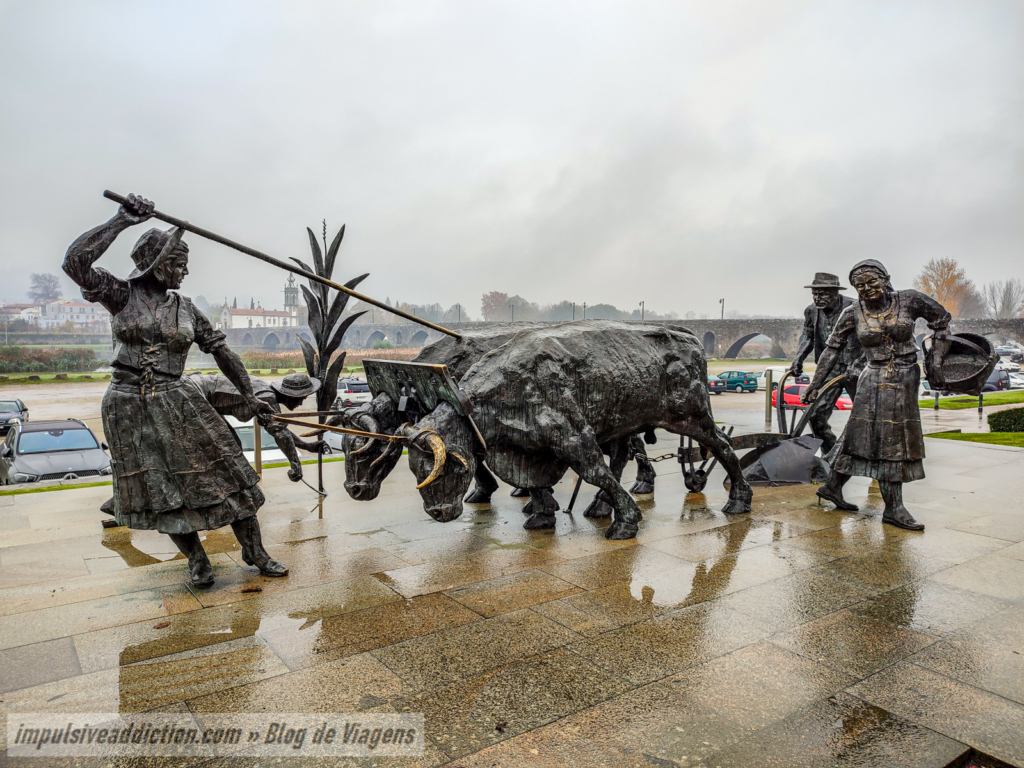 Monumento aos Campesinos e Lavradores de Ponte de Lima