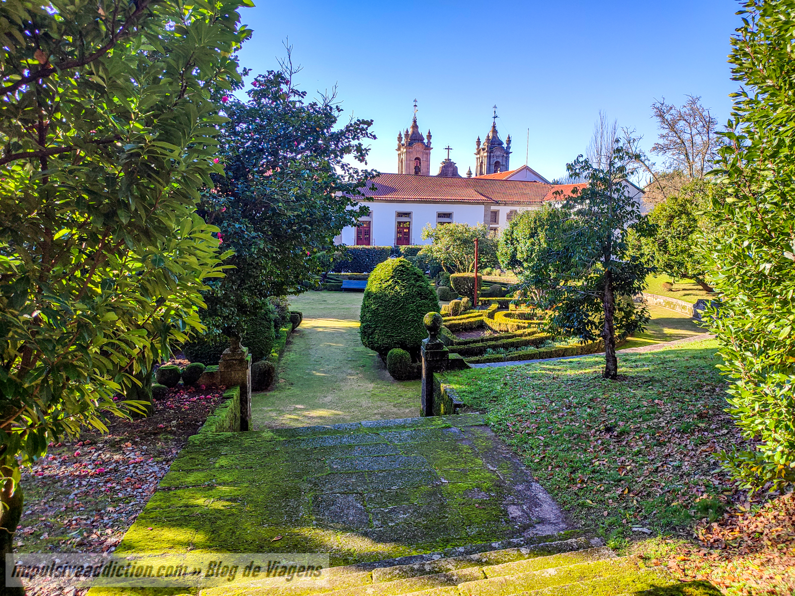 Jardim do Convento de Santa Marinha da Costa