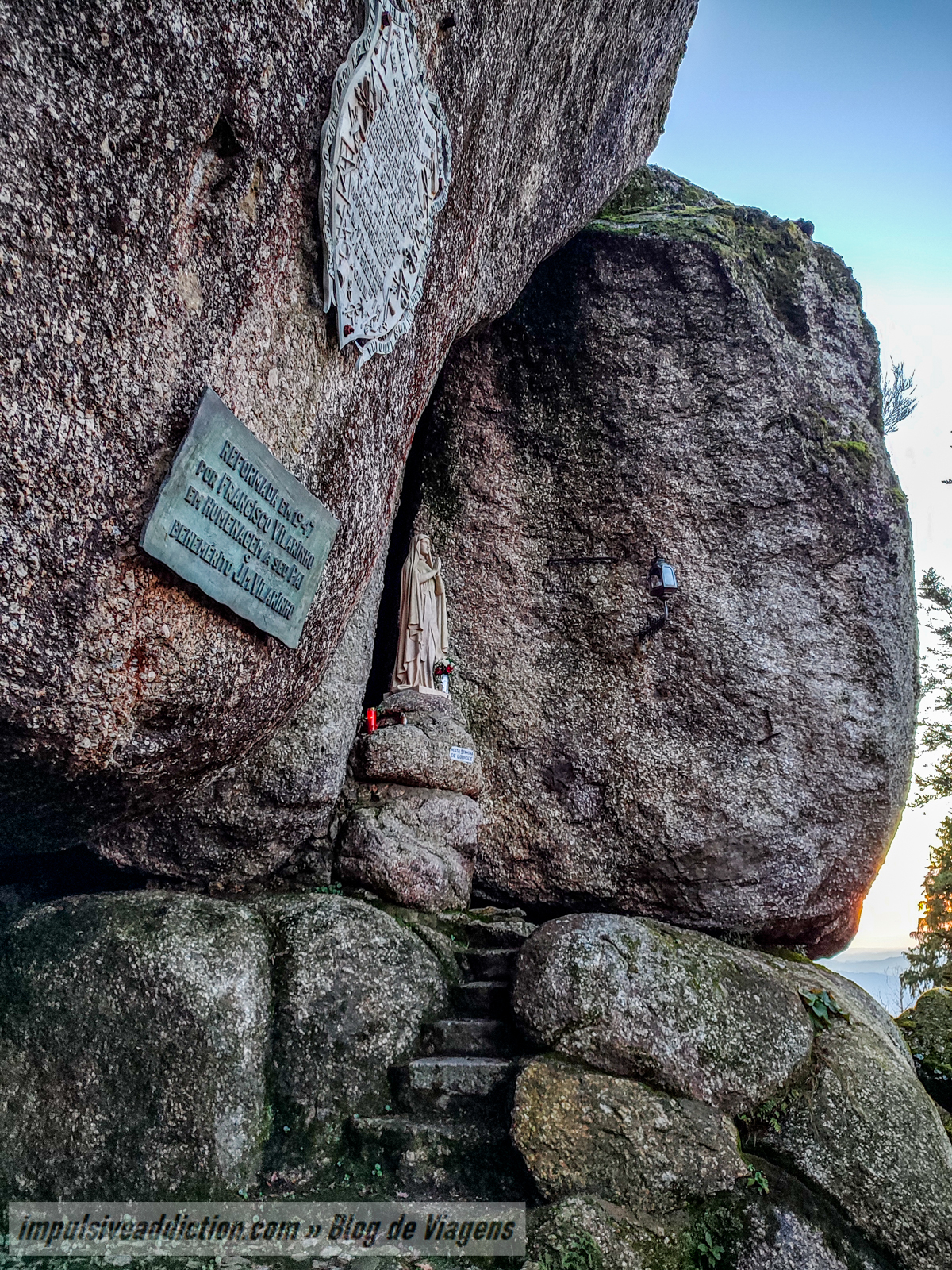 Gruta de Nossa Senhora de Lurdes