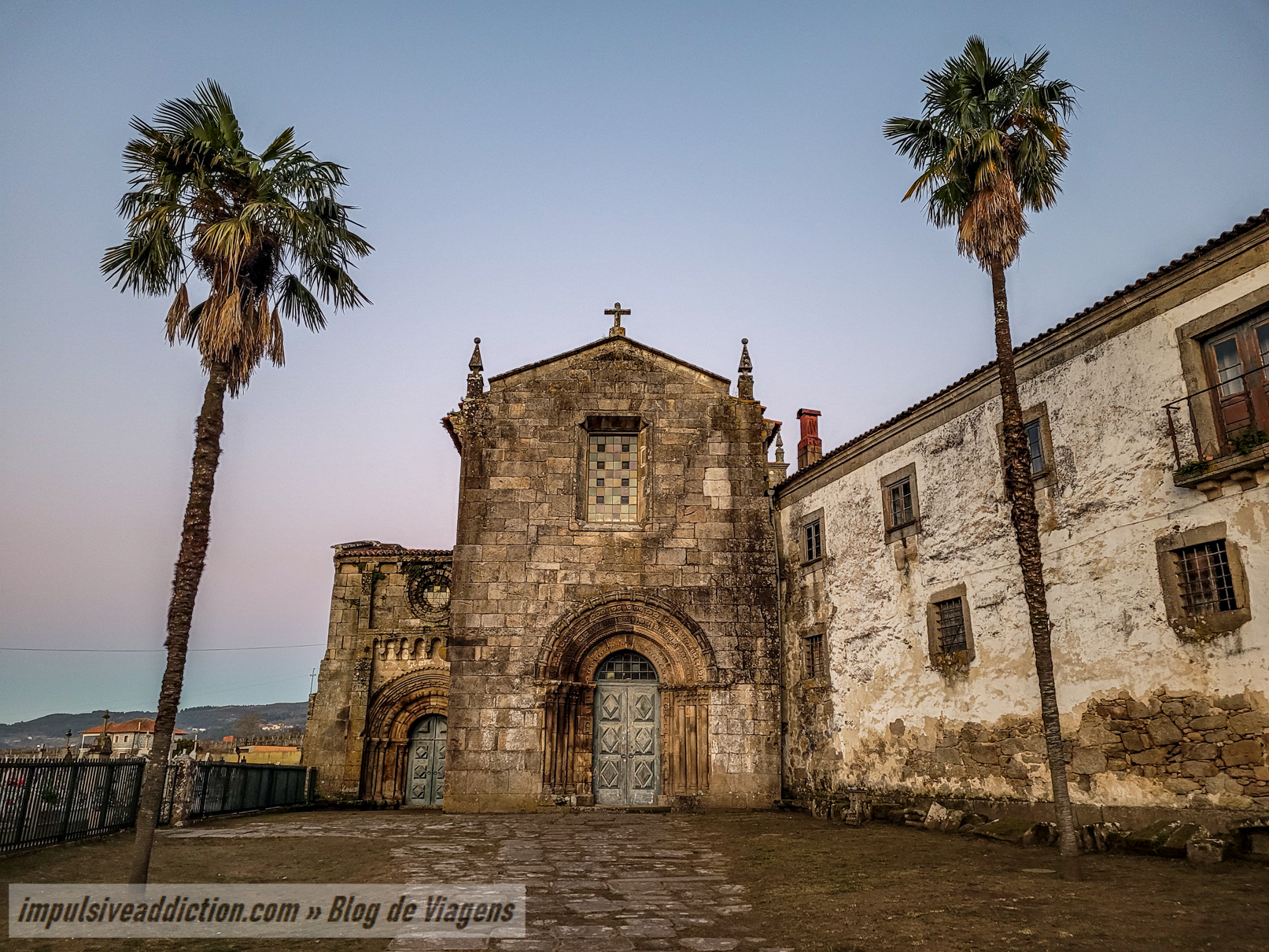 Igreja Românica de Paderne