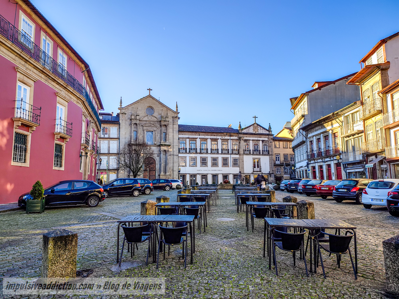 Largo da Misericórdia ao visitar Guimarães