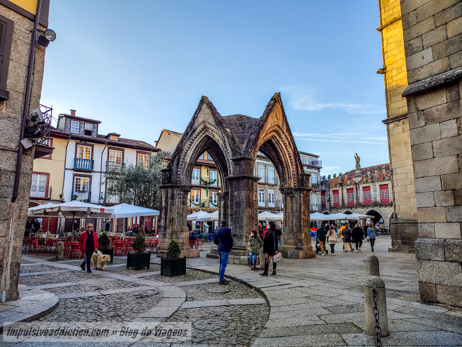 Oliveira Square and Salado Monument | Things to do in Guimarães