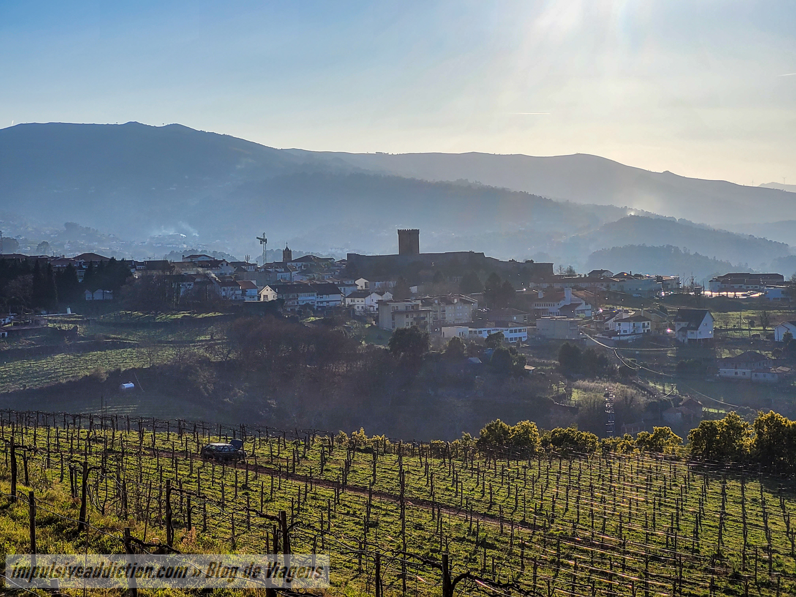 Miradouro junto da Capela de Nossa Senhora da Orada