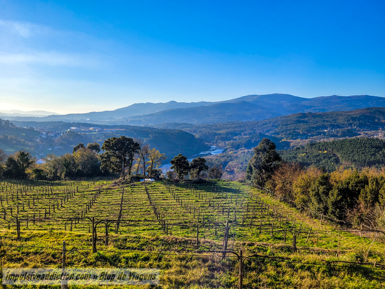 Miradouro junto da Capela de Nossa Senhora da Orada
