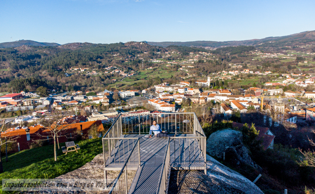 Miradouro do Penedo do Milho para Paredes de Coura