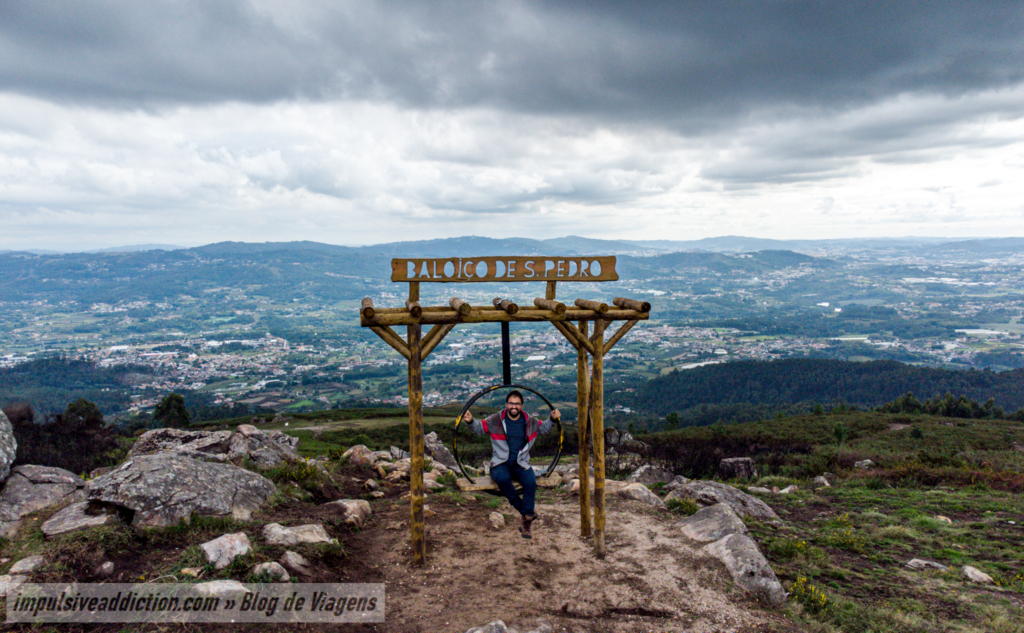 Baloiço e Miradouro de São Pedro de Fins