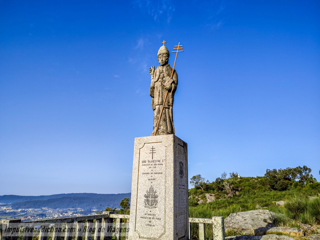 São Silvestre Statue