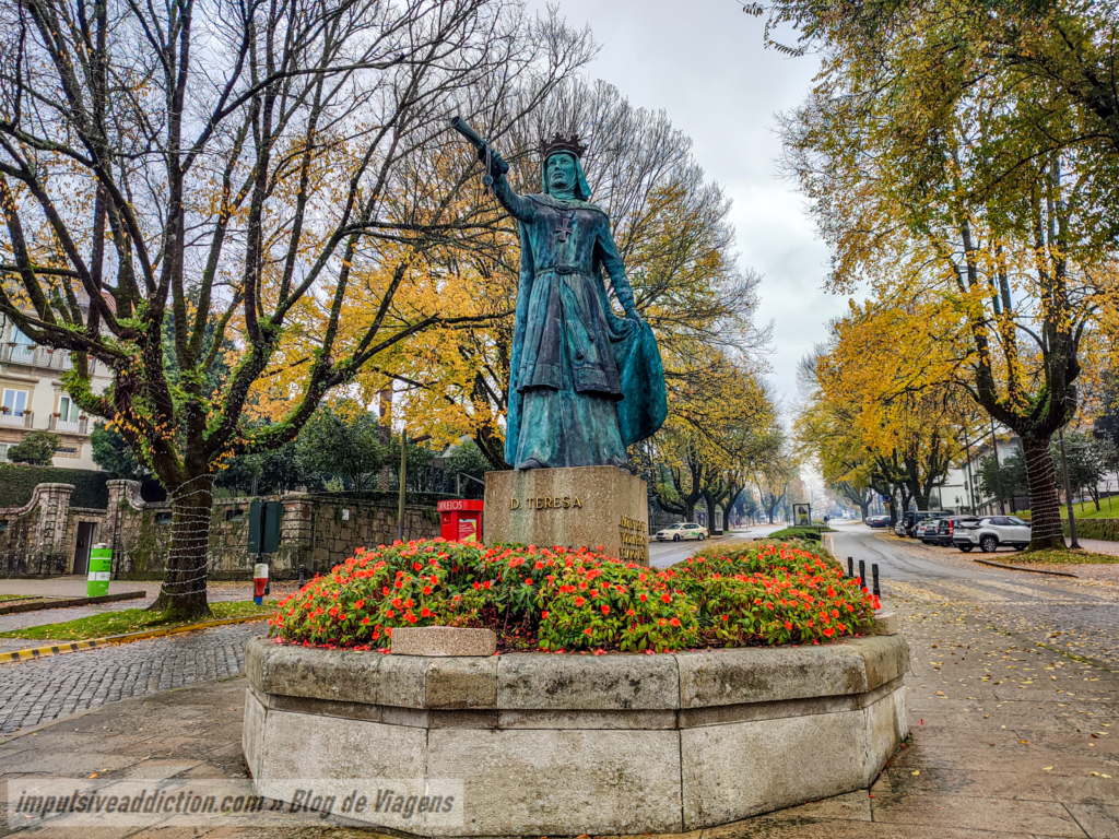 Monumento a D. Teresa