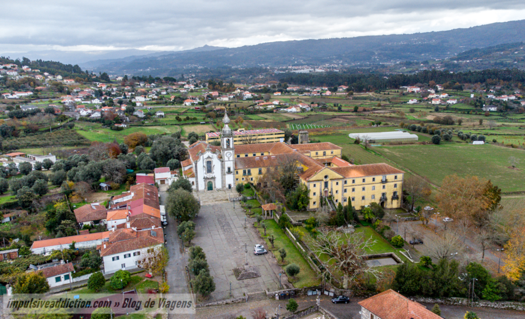 Mosteiro de Santa Maria de Refoios