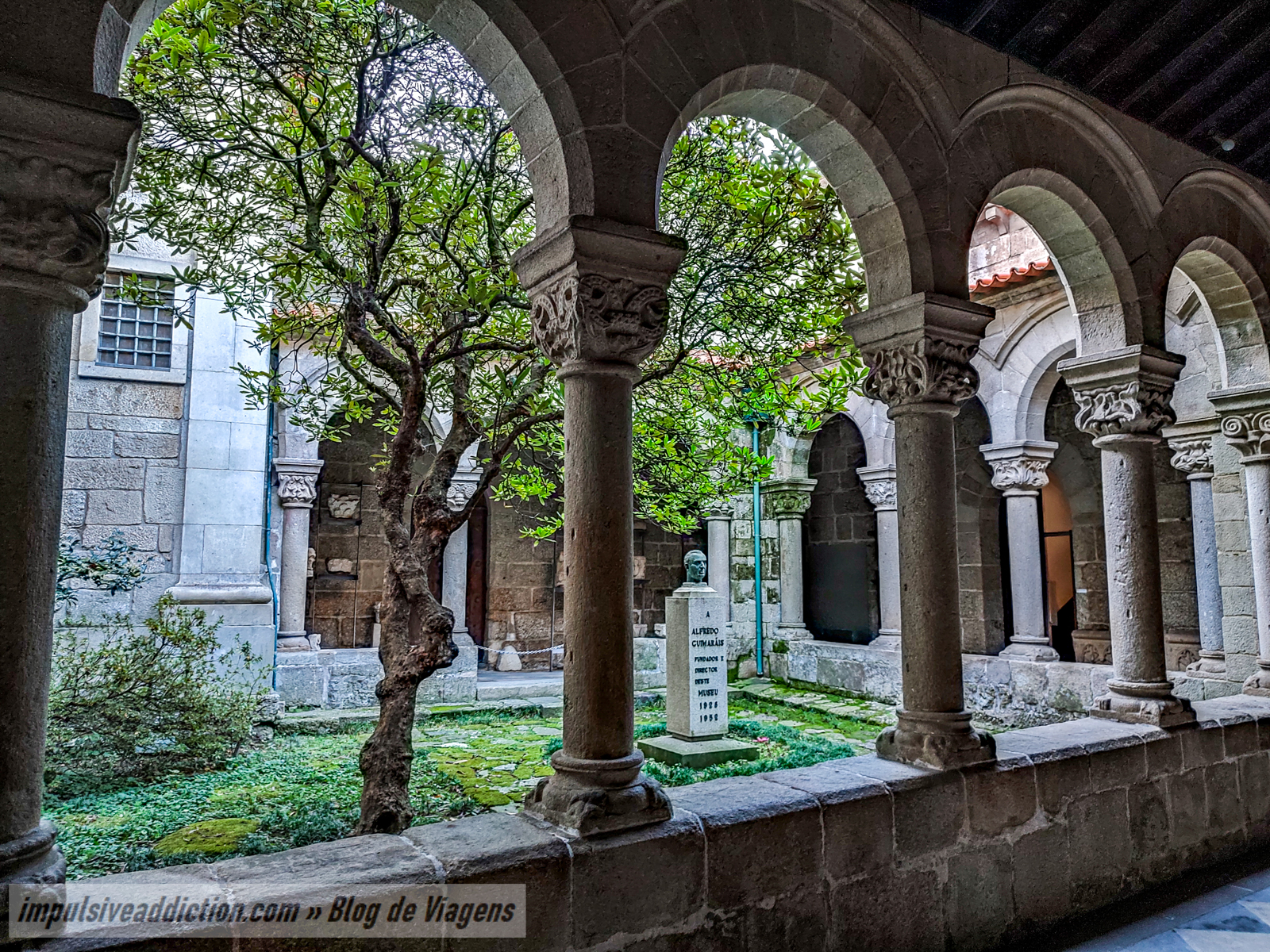 Cloister of the old Monastery of Guimarães