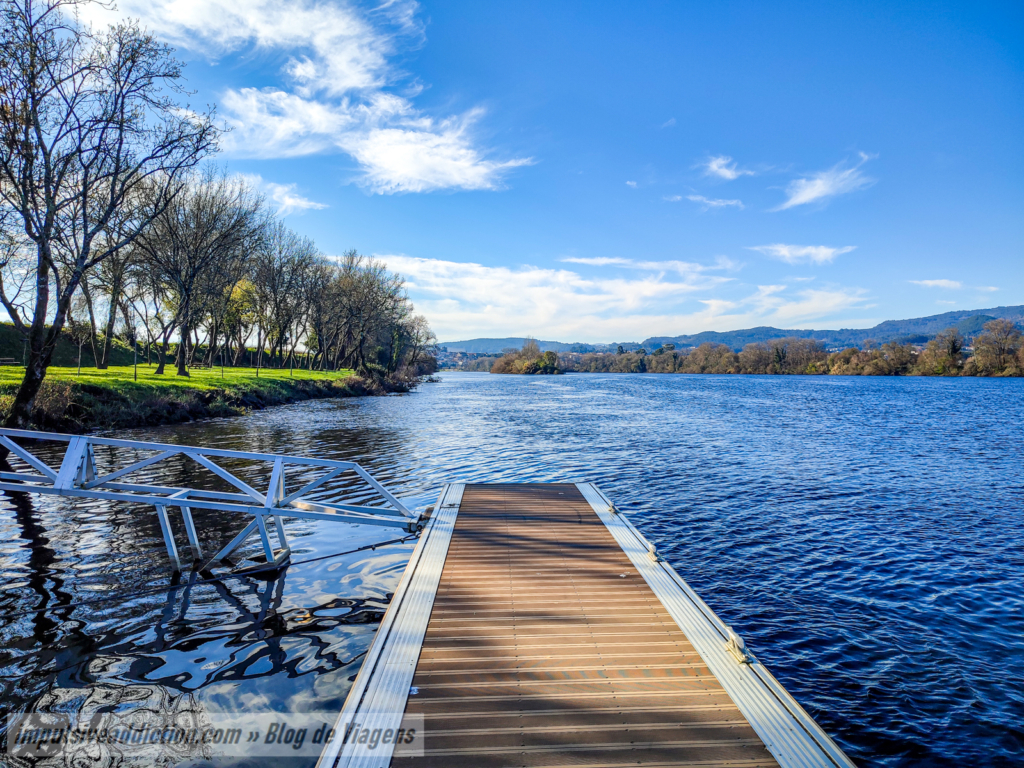Frades Fishing Pier and picnic area